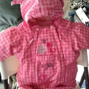 Puffer winter jacket keeps feet cozy too!